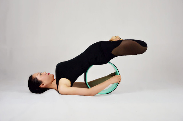 001E1FEYzy7bJmyOxJ701